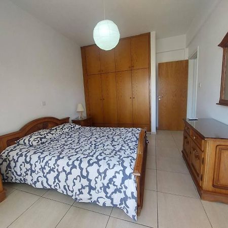 Sunny 2 Bedroom Larnaca Center Εξωτερικό φωτογραφία