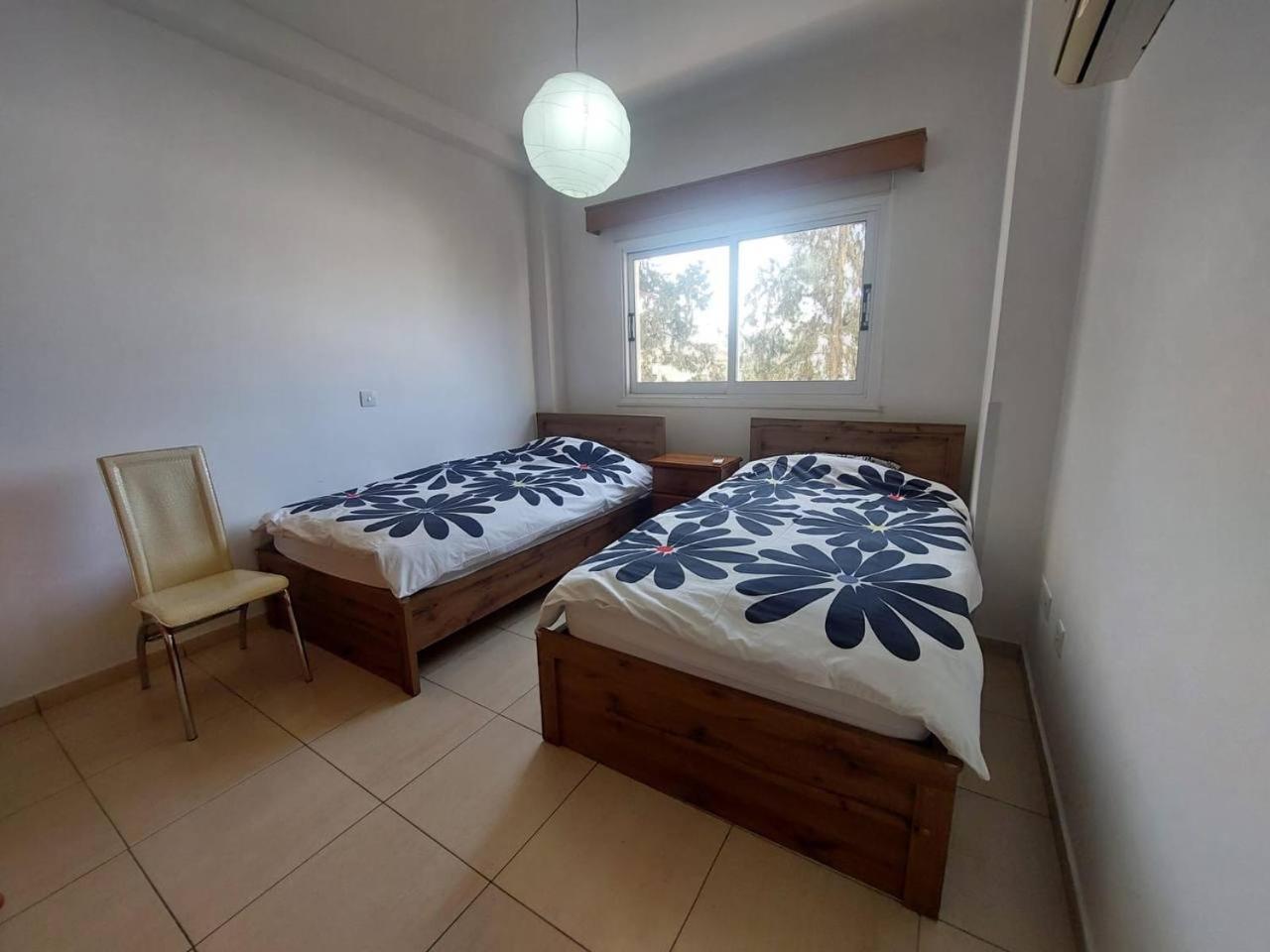 Sunny 2 Bedroom Larnaca Center Εξωτερικό φωτογραφία